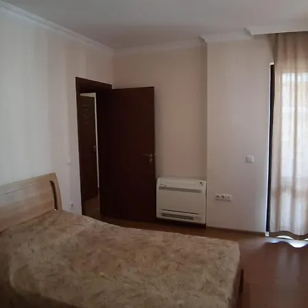 Апартаменты Apartament Sarafovo *