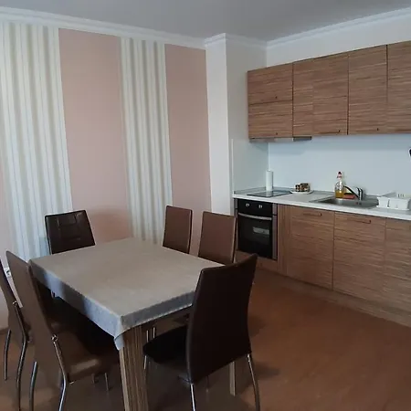 Апартаменты Apartament Sarafovo *