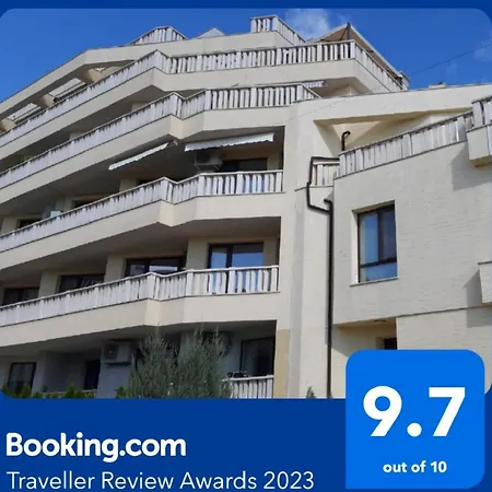 Апартаменты Apartament Sarafovo Бургас